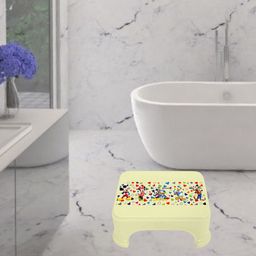 Kuber Industries Cream-Coloured & Red Abstract Plastic Bath Accessories Set-93