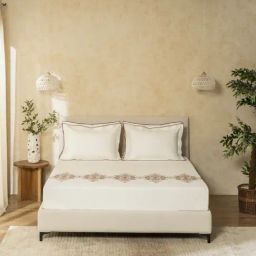 Sansaar Cotton White Geometric 210 TC King Size Bed with 2 Pillow Covers-picture-21