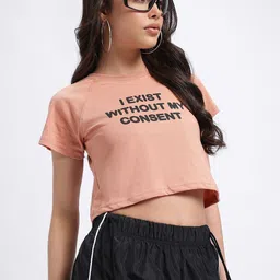 glitchez Mood Ring Threads Typo Print Cropped T-shirt-image-14
