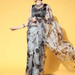 Blissta Grey Floral Print Saree With Unstitched Blouse-19