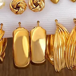 DIVASTRI Set Of 6 Gold-Plated Heart Shaped Studs image 2