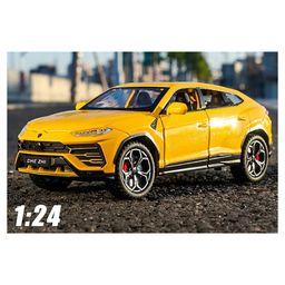 Magicwand 1:24 Scale Die-Cast 2022 Urrus with 6 Openable Doors,Pull Back Action,Working Lights & Movable Front Wheels & WORKING HORN image 3