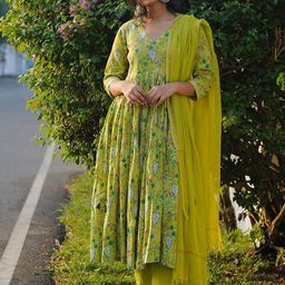 GoSriKi Floral Printed V-Neck Anarkali Kurta With Trousers And Dupatta-picture-38
