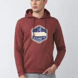 Van Heusen Maroon Slim Fit Printed Hooded SweatShirt-image-13