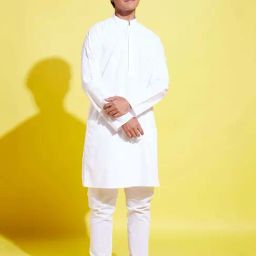 VASTRAMAY Boys White Cotton Solid Full Sleeves Kurta Sets-image-37