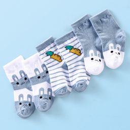 Cutewalk By Babyhug Anti Bacterial Ankle Length Socks Bunny Print Pack Of 3 - White & Grey-image-39