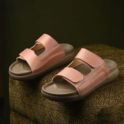 El Paso Women Solid Round Toe Western Embellished Leather One Toe Flats-image-96