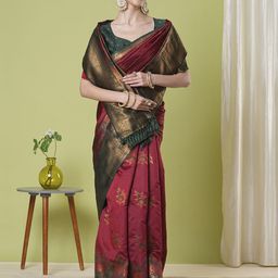 DIVASTRI Woven Design Zari Silk Blend Banarasi Saree-image-31