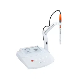 Labtronics Auto Digital Conductivity Meter with Range 0 - 1000 µΩ/cm, LT-16-3