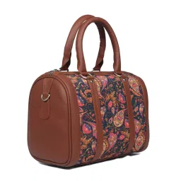 ZOUK Multicolor Printed Medium Duffle Bag image 3