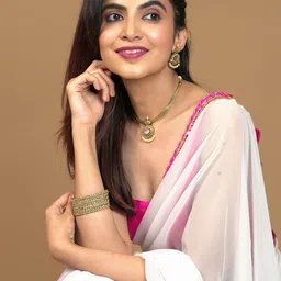 HELLA FASHIONS Embroidered Poly Georgette Saree-46