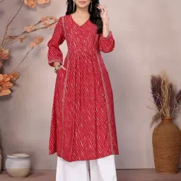 Rangita Red Chanderi Embroidered 3/4th sleeve Kurta-picture-20