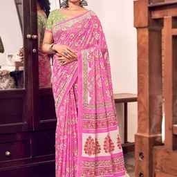 Ishin Floral Printed Saree With Blouse Piece-image-72