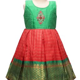 Enfance Sleeveless Checked & Zardosi Work Detailed Dress - Green-image-44
