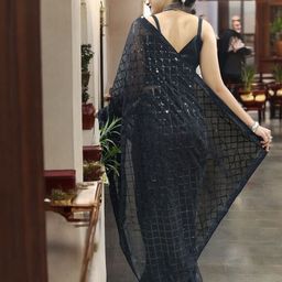 Blissta Checked Sequinned Designer Saree image 3
