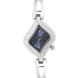 maxima Women Bracelet Style Straps Attivo Analogue Watch 58741BMLI-29