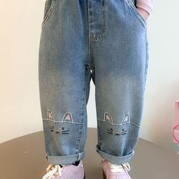 LULU & SKY Girls Tapered Fit High-Rise Slash Knee Light Fade Jeans-picture-23