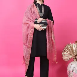 LOOM LEGACY Printed Dupatta image 3
