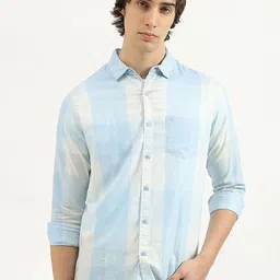 United Colors of Benetton Men Spread Collar Checked Cotton Casual Shirt-image-15