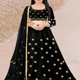 F Plus Fashion Girls Black Net Semi-Stitched Lehenga Choli-image-42
