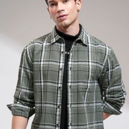 HIGHLANDER Men Checked Casual Shirt-image-72