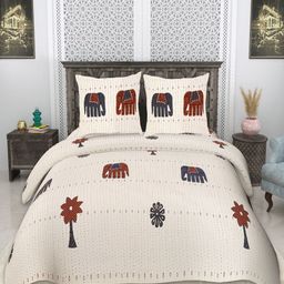tundwal's Beige & Maroon Floral 210 TC King Bedsheet with 2 Pillow Covers-image-4