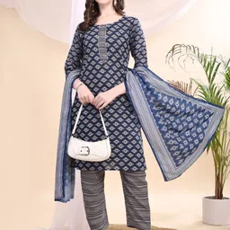 DIVASTRI Geometric Printed Round Neck Straight Kurta With Trousers & Dupatta-picture-16