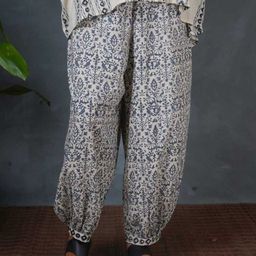 Chidiyaa Women BMS Chalk Mist Ivory Block Printed Pants-picture-0