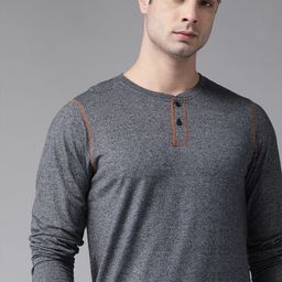 Roadster Men Navy Blue Solid Round Neck T-shirt with Melange Effect-image-24