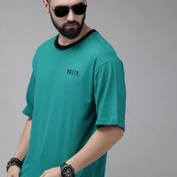 Roadster Men Solid Oversized T-shirt-image-15