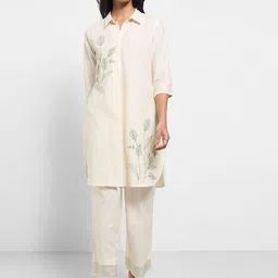 RANGMANCH BY PANTALOONS Women Floral Embroidered Regular Pure Cotton Kurta with Trousers-picture-56