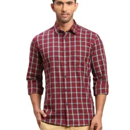 Parx Red Cotton Slim Fit Checks Shirts-image-15