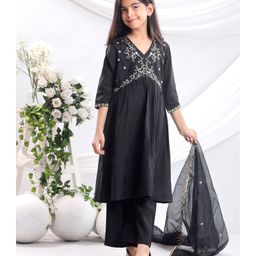misbis Silk Blend Three Fourth Sleeves Floral Embroidered & Sequins Embellished Kurta Palazzo With Dupatta Set - Black-image-90