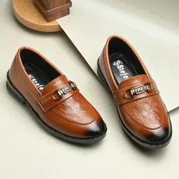 Stefens Metal Applique Detailed Loafers - Tan-picture-22