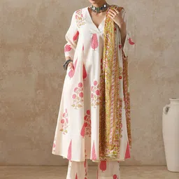 Moara Women Floral Printed Layered Pure Cotton Kurta with Trousers & With Dupatta-picture-38