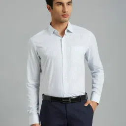 Reid & Taylor White Cotton Regular fit Checks Shirt-picture-16