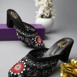 Shoetopia Women's Black Mule Shoes-image-44