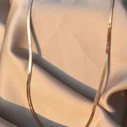 Joker & Witch Fluid Metallic Sleek Is Chic Gold Necklace-image-28