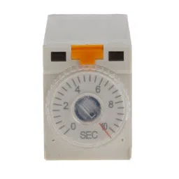 RS PRO Single Function Timer Relay Plug In Mount 110 V AC 4PDT Model No. 1792969 image 2