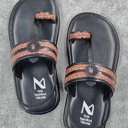 The Madras Trunk Lace Detailed Kolhapuri Sandals - Black & Bronze-picture-25