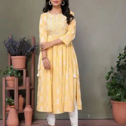 Rangita Yellow Rayon Embroidered 3/4th sleeve Kurta-image-41
