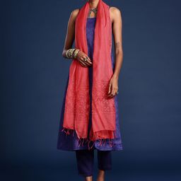 Taavi Geometric Woven Design Dupatta image 2