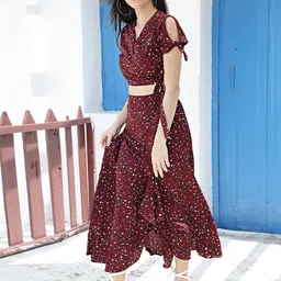 StyleCast X SERA Printed Top With Skirt Co-Ords-picture-17