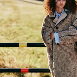 H&M Long Sleeve Teddy Coat-image-86