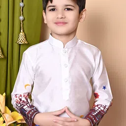 Cae Boys Printed Regular Dupion Silk Kurta with Pyjamas image 3