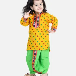 BownBee Full Sleeves Embroidered Placket & Trim Detailing Bandhani Kurta & Dhoti Set - Yellow-picture-46
