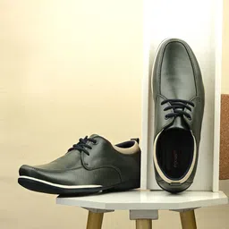 Egoss Men Colourblocked Leather Derbys-image-80