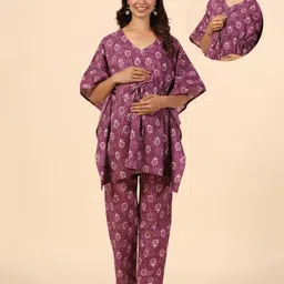 Ikk Kudi by Seerat Cotton Woven Three Fourth Batwing Sleeves Floral Motif Printed Kaftan Top With Zipper Nursing Access & Pant Set - Burgundy-picture-31