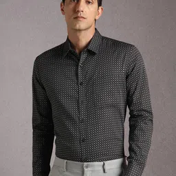 Louis Philippe Geometric Printed Spread Collar Slim Fit Pure Cotton Formal Shirt-image-45