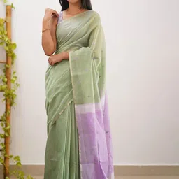 Aldwych Woven Design Saree With Unstitched Blouse Piece-picture-1